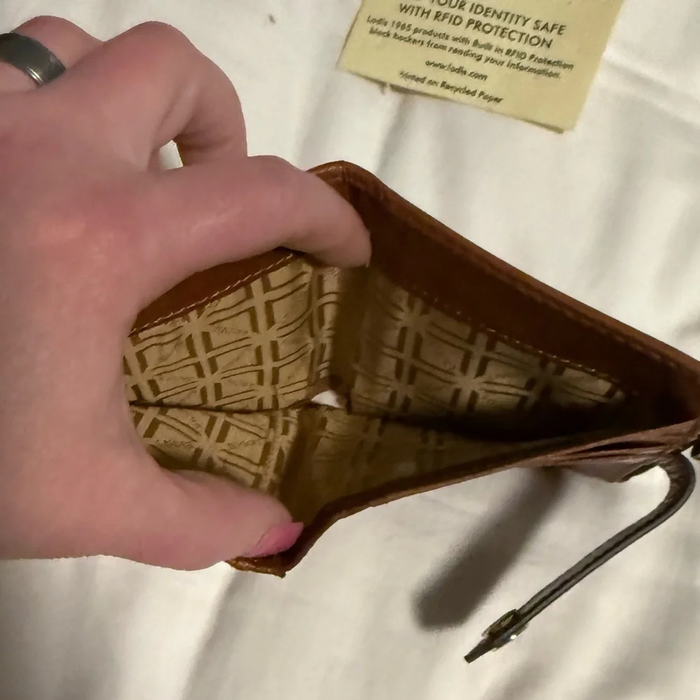 Lodis Brown Leather Wallet with zip top coin pouch and Gold Accents! NEW